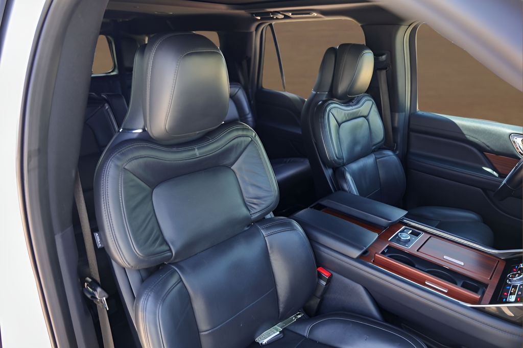 2022 Lincoln Navigator L Reserve