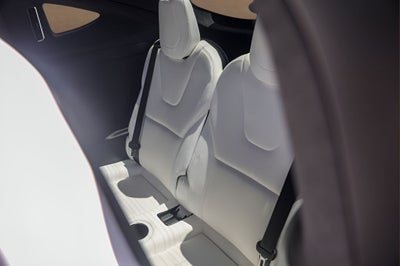 2022 Tesla Model X Plaid
