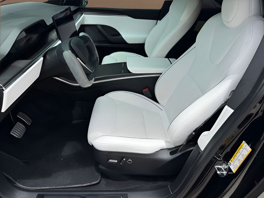2023 Tesla Model X Plaid