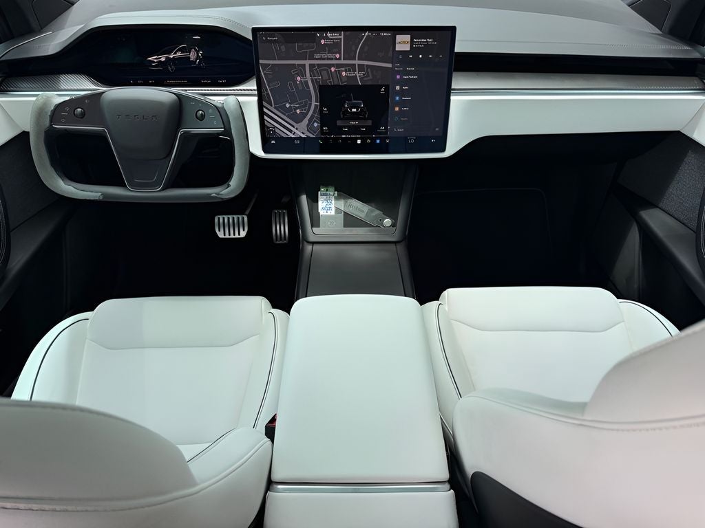 2023 Tesla Model X Plaid