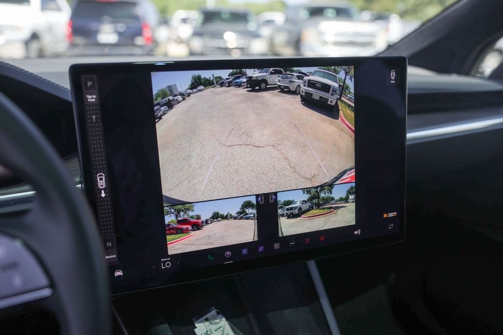 2023 Tesla Model X Base