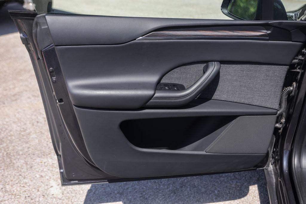 2023 Tesla Model X Base