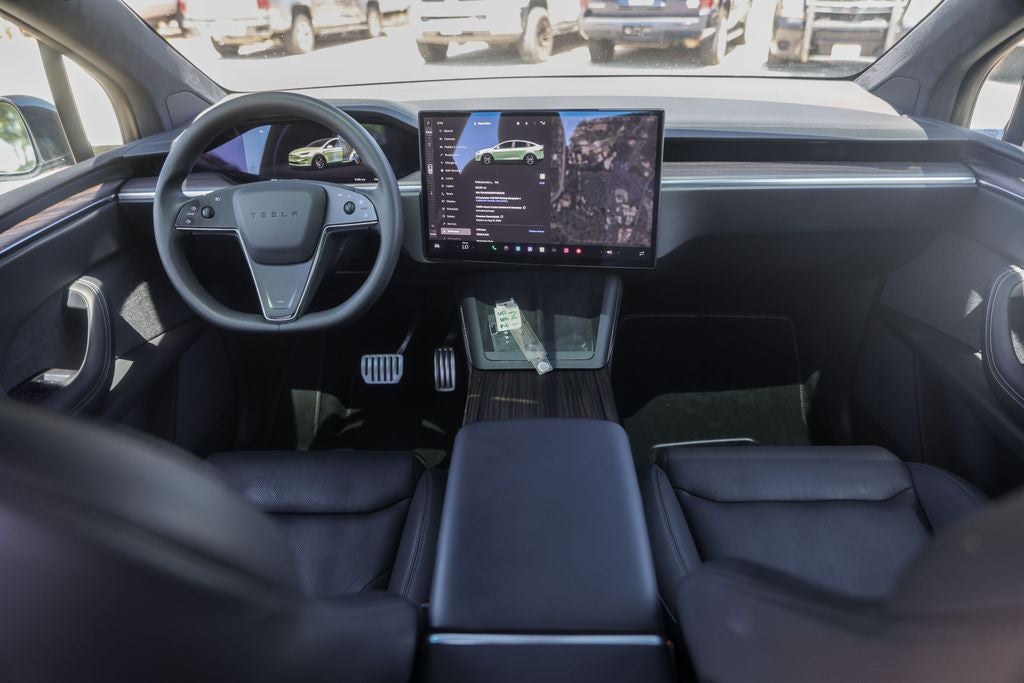 2023 Tesla Model X Base