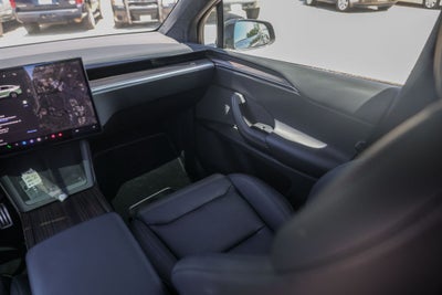 2023 Tesla Model X Base