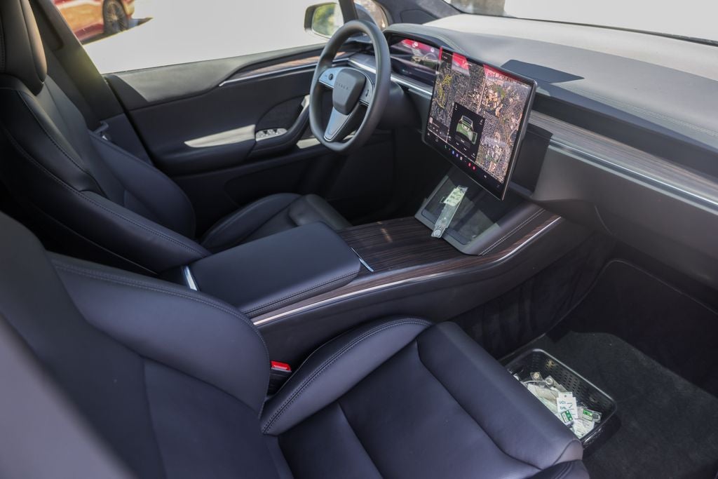 2023 Tesla Model X Base