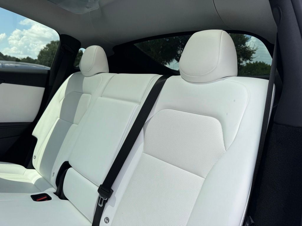 2026 Tesla Model Y Premium