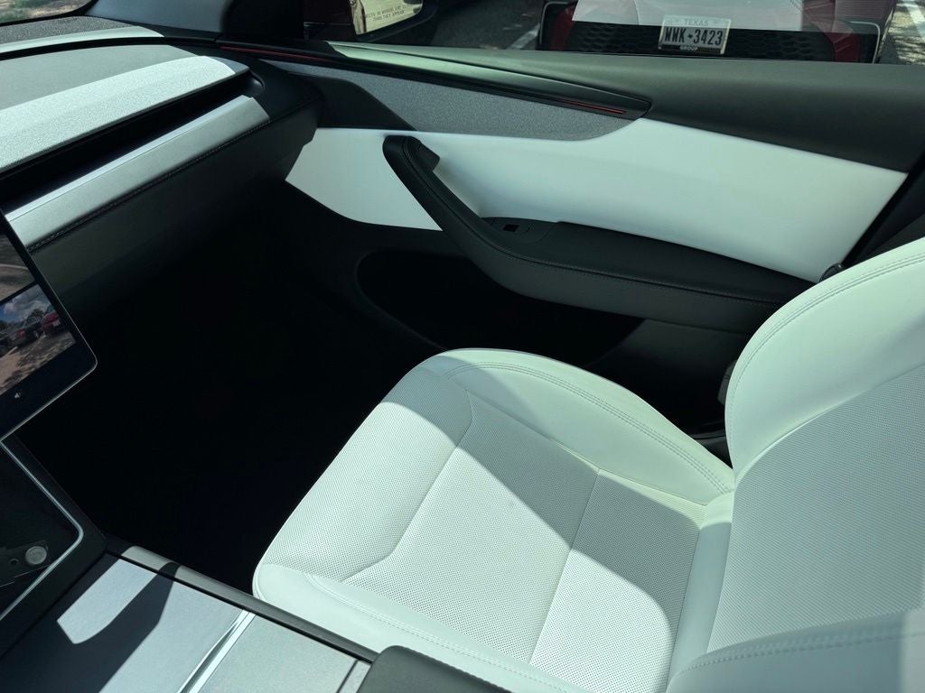 2026 Tesla Model Y Premium