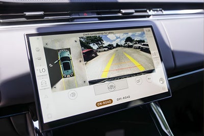 2026 Land Rover Range Rover Sport SE
