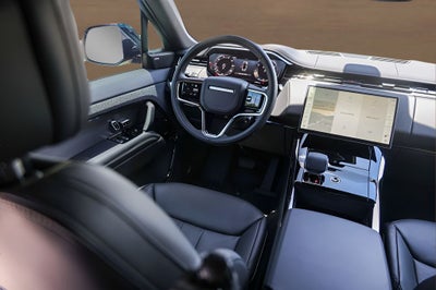 2026 Land Rover Range Rover Sport SE