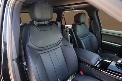 2026 Land Rover Range Rover Sport SE