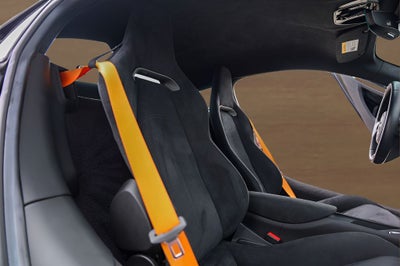 2023 McLaren Artura Base
