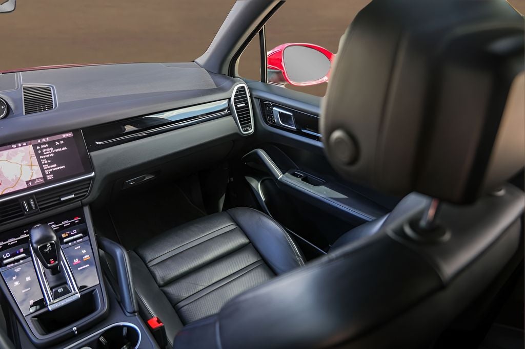 2021 Porsche Cayenne Base