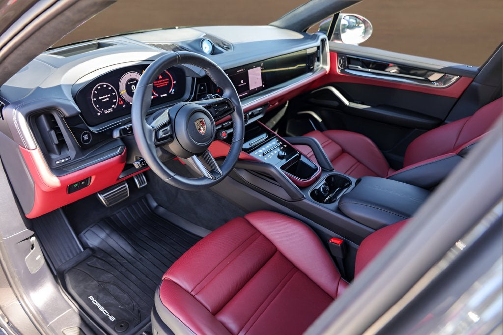 2024 Porsche Cayenne Coupe Turbo GT