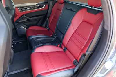 2024 Porsche Cayenne Coupe Turbo GT