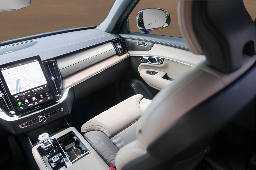 2026 Volvo XC90 B6 Ultra