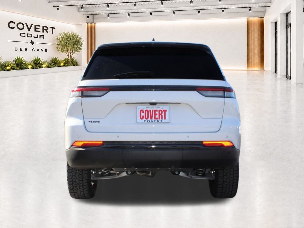 2025 Jeep Grand Cherokee Altitude X AEV