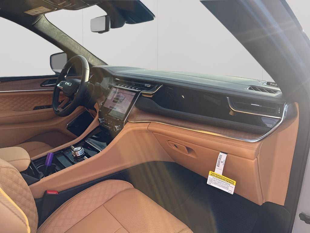 2025 Jeep Grand Cherokee Summit Reserve