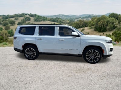 2022 Jeep Grand Wagoneer Series III