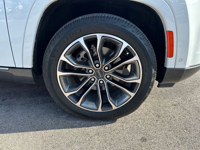 2022 Jeep Grand Wagoneer Series III