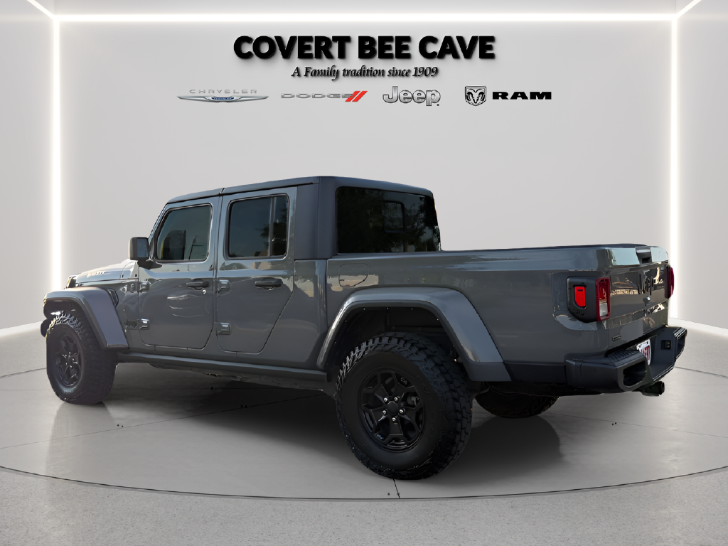 2022 Jeep Gladiator Willys