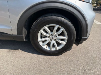 2021 Ford Explorer Base