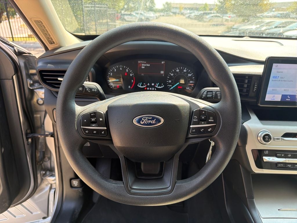 2021 Ford Explorer Base