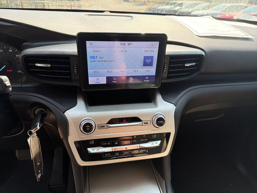 2021 Ford Explorer Base