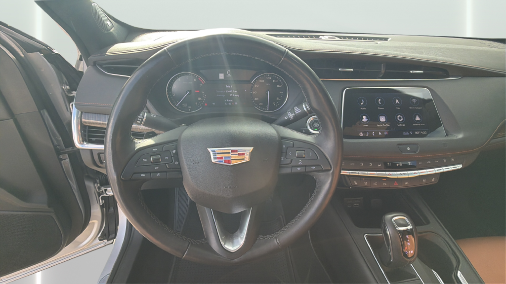 2019 Cadillac XT4 Premium Luxury