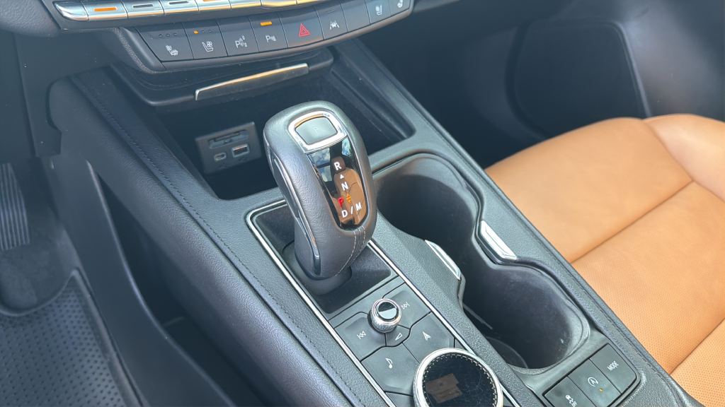 2019 Cadillac XT4 Premium Luxury