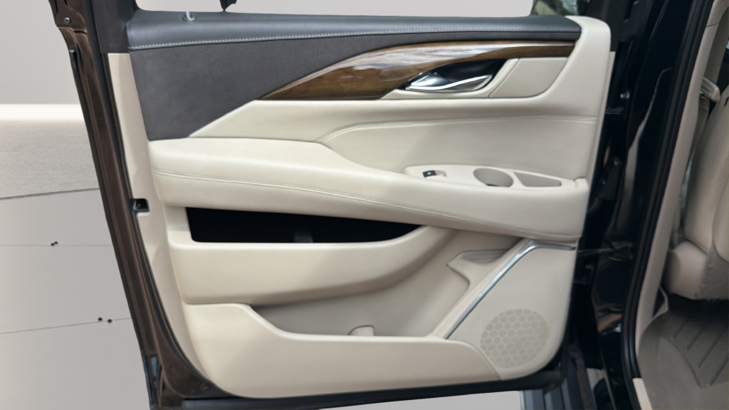 2020 Cadillac Escalade ESV Premium