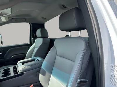 2022 Chevrolet Silverado 6500HD Base