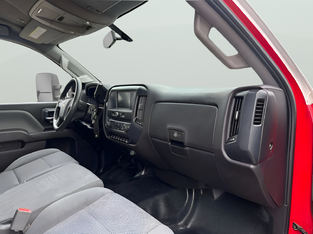 2019 Chevrolet Silverado 6500HD 1LT