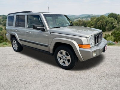 2008 Jeep Commander Sport