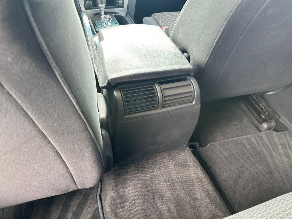 2008 Jeep Commander Sport