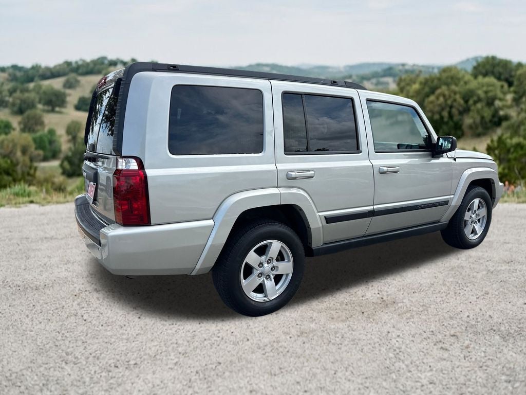 2008 Jeep Commander Sport