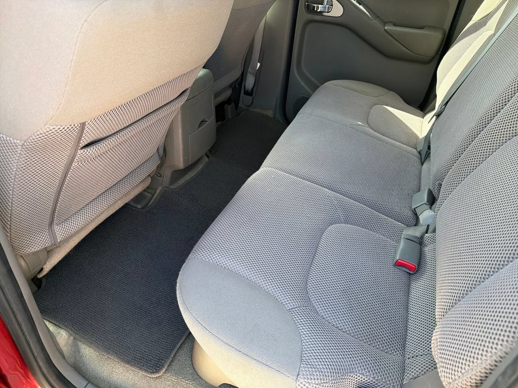 2017 Nissan Frontier SV