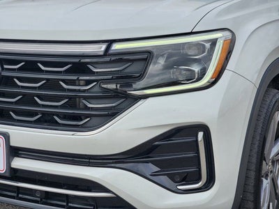 2024 Volkswagen Atlas Cross Sport 2.0T SEL R-Line