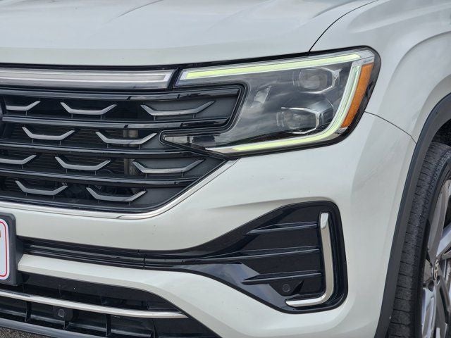 2024 Volkswagen Atlas Cross Sport 2.0T SEL R-Line