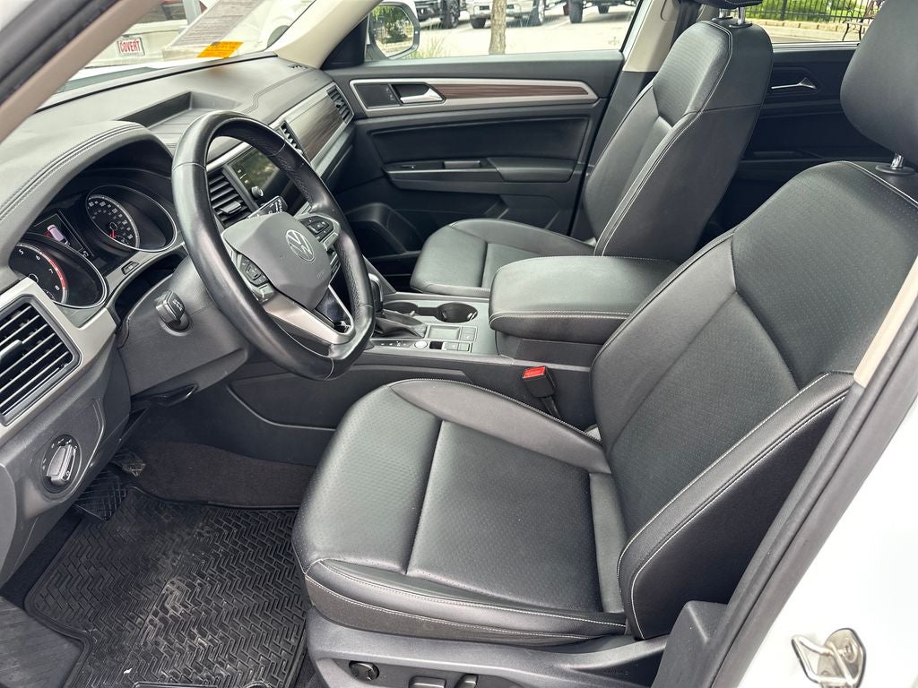 2021 Volkswagen Atlas 3.6L V6 SE w/Technology