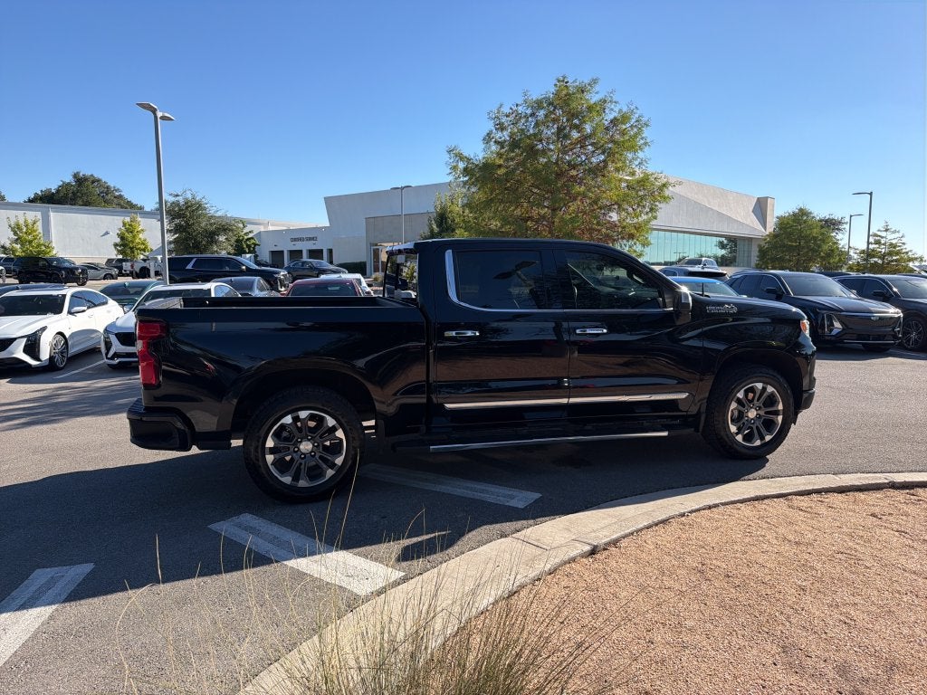 2025 Chevrolet Silverado 1500 High Country