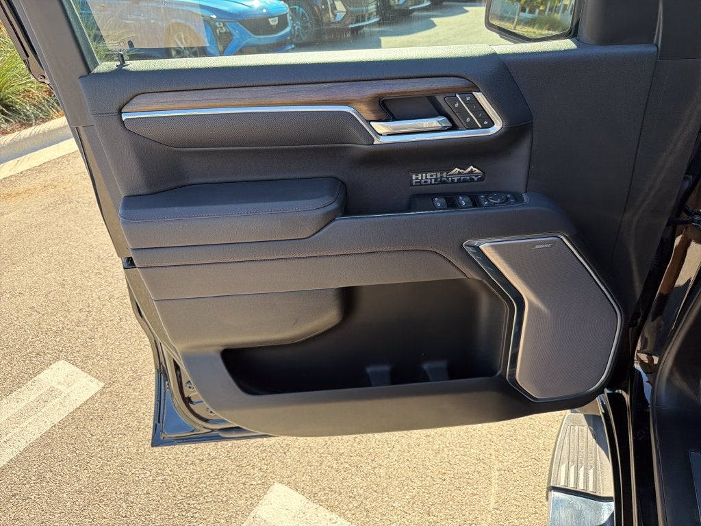 2025 Chevrolet Silverado 1500 High Country