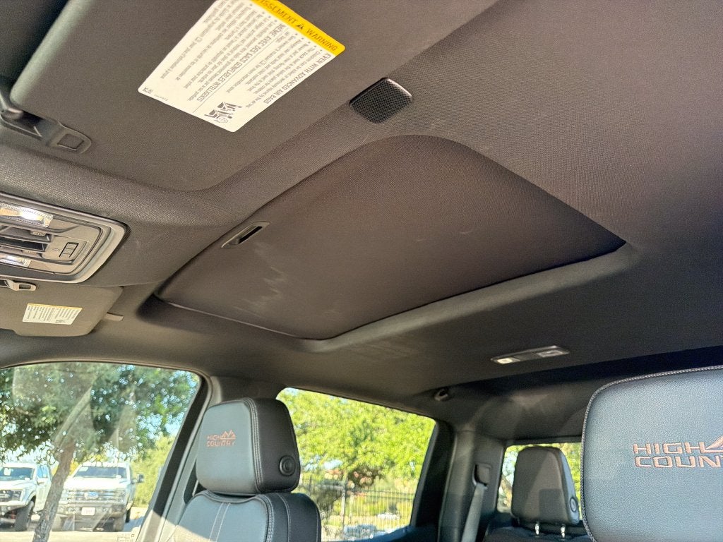 2025 Chevrolet Silverado 1500 High Country