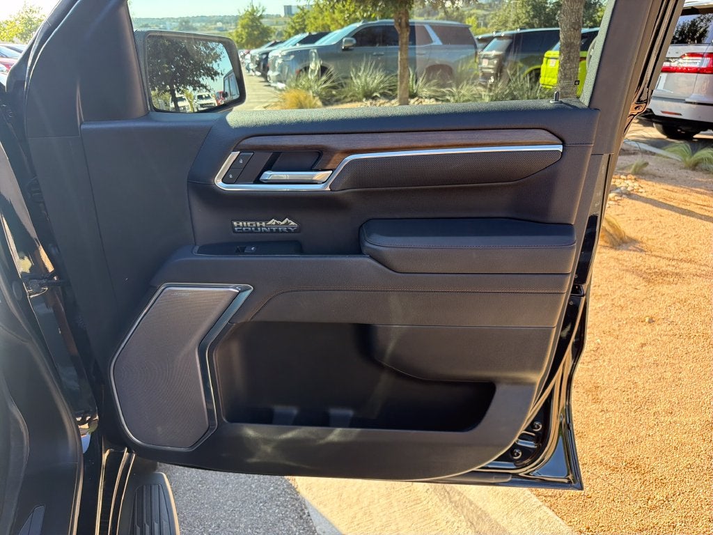 2025 Chevrolet Silverado 1500 High Country
