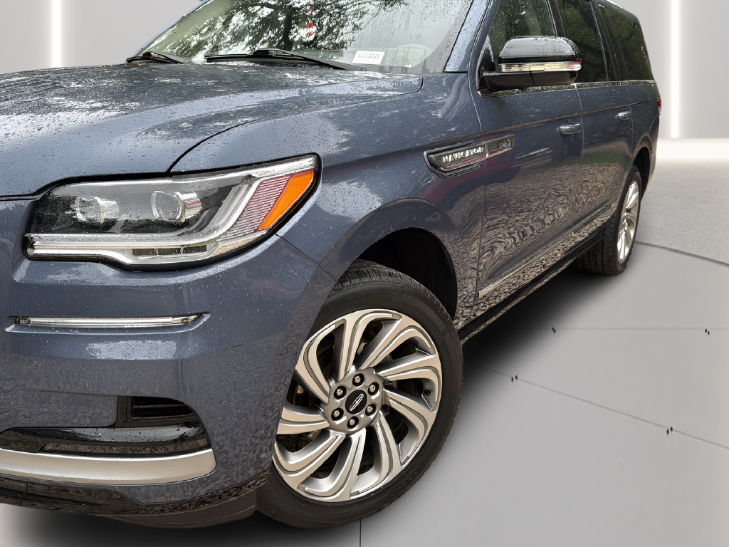 2022 Lincoln Navigator L Reserve