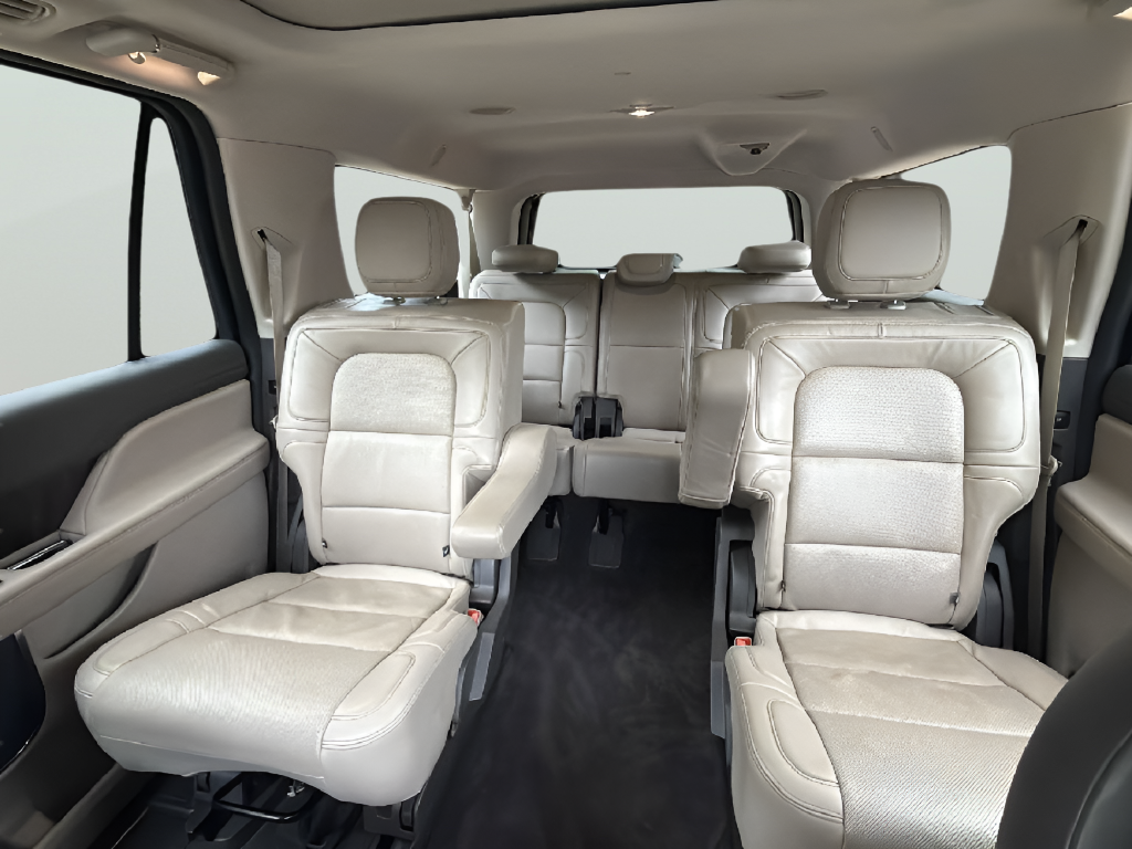 2022 Lincoln Navigator L Reserve