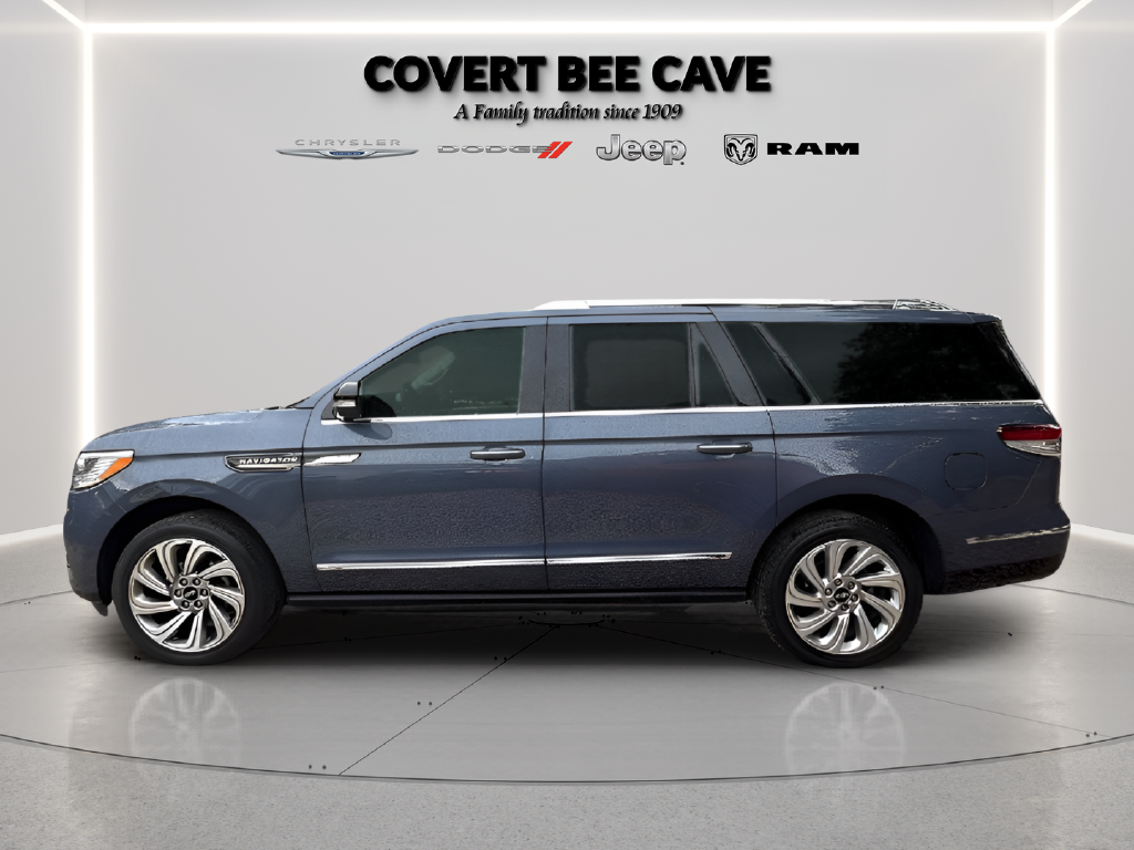2022 Lincoln Navigator L Reserve