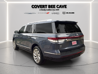 2022 Lincoln Navigator L Reserve