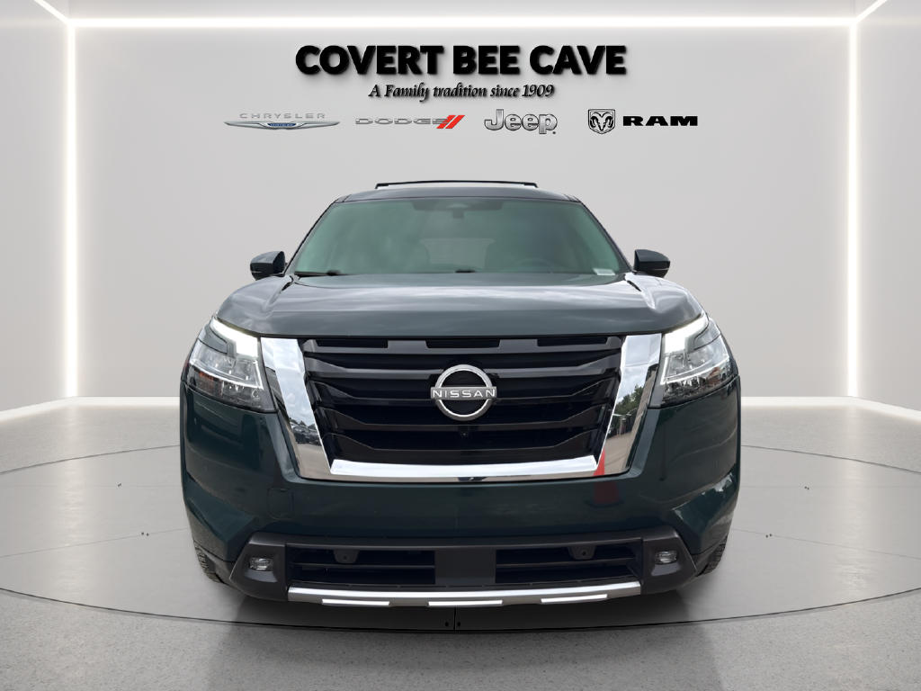 2022 Nissan Pathfinder Platinum