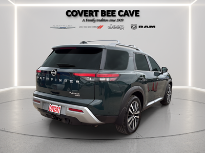2022 Nissan Pathfinder Platinum