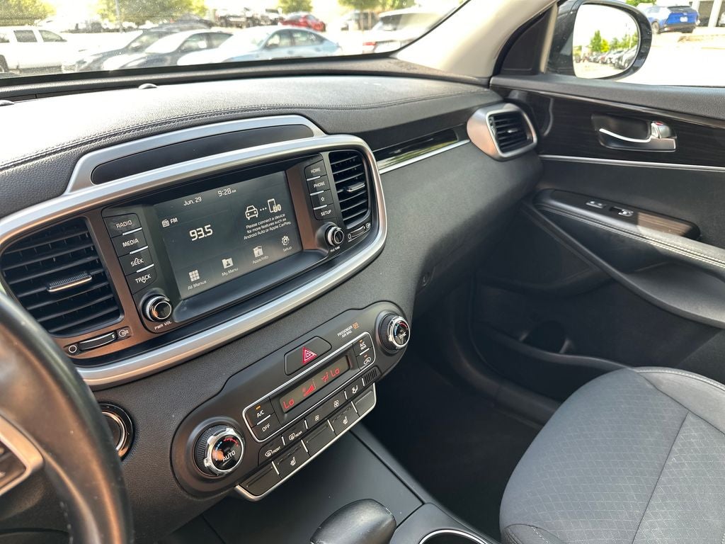 2020 Kia Sorento S